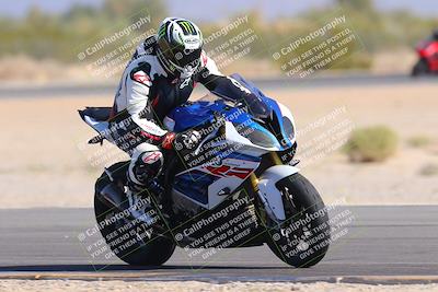 media/Nov-11-2023-SoCal Trackdays (Sat) [[efd63766ff]]/Turn 2 Set 1 (1125am)/